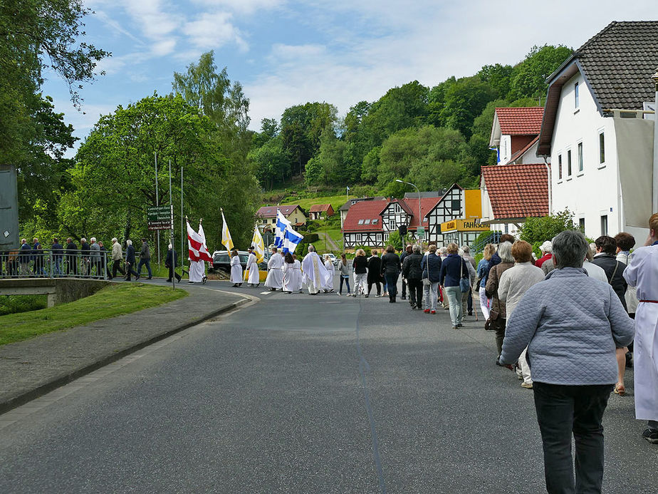 Bittprozession an Christi Himmelfahrt (Foto: Karl-Franz Thiede)